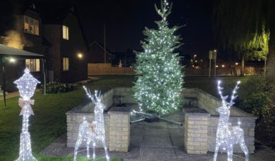-The-Christmas-Tree-and-Reindeer-outside-Friends-of-the-Elderlys-Little-Bramingham-Farm